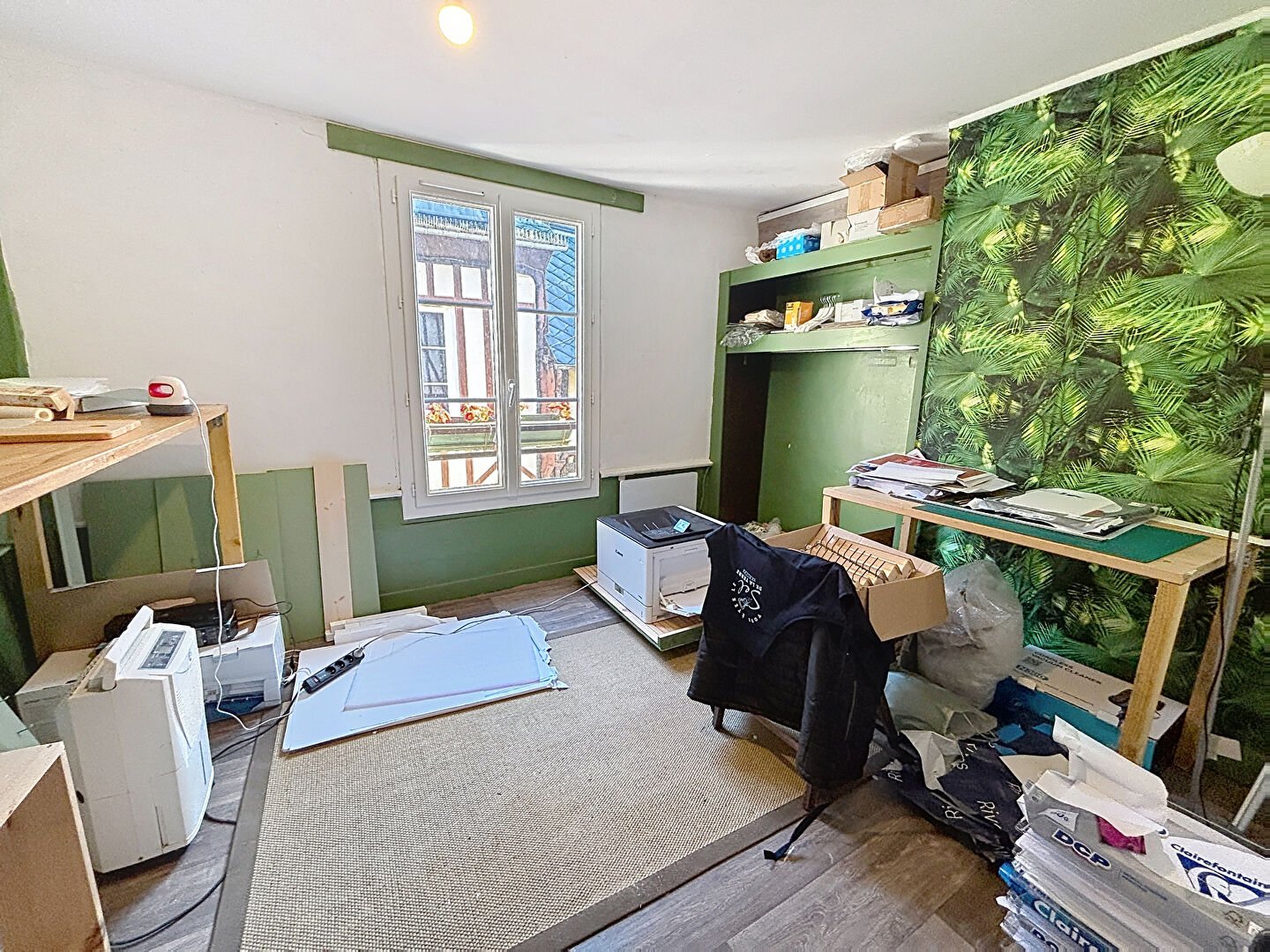 Local commercial de 43 m² en plein centre-ville — Pont-Audemer — photo 7