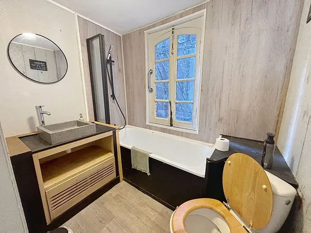 Local commercial de 43 m² en plein centre-ville — Pont-Audemer — photo 6